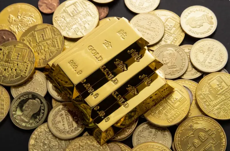 黄金“熊”A股红、投资尽头是地产、比特币成主流投资品？ |一周财圈密报